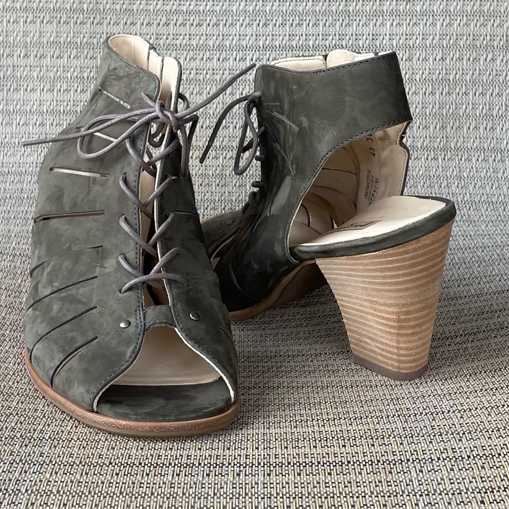 Paul Green Cosmo Lace Up Leather Sandals Olive Nubuck Size 9